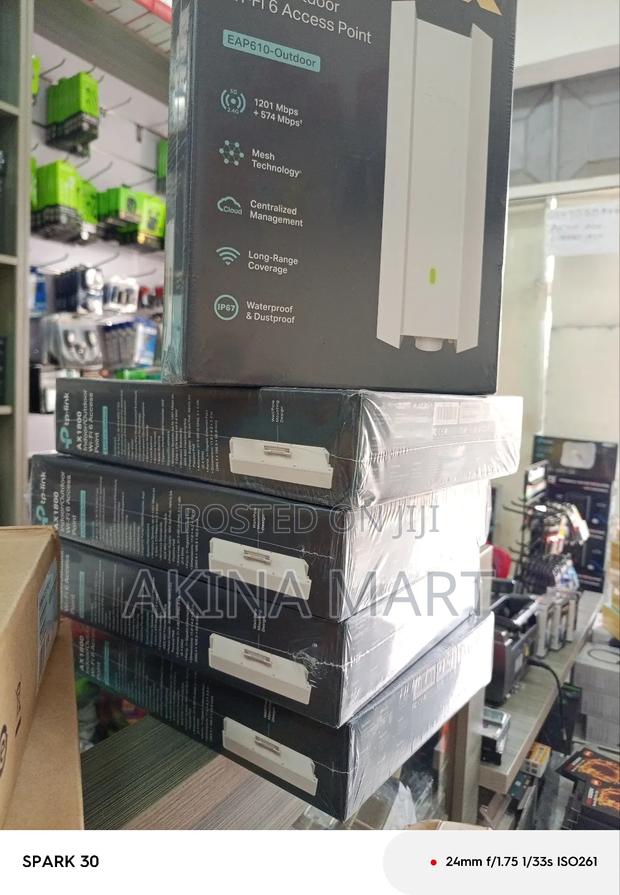 TP-Link Eap610 Omada Ax1800 · Photo 3