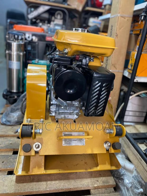 Kasama Plate Compactor · Photo 3
