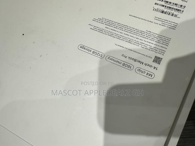 New Laptop Apple MacBook Pro 2024 M4 16GB Apple M4 SSD 512GB · Photo 2
