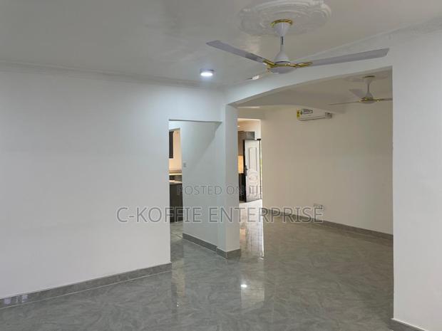 3bdrm Apartment in Tsano, Tesano for rent · Photo 3