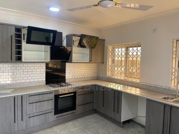 3bdrm Apartment in Tsano, Tesano for rent · Photo 5
