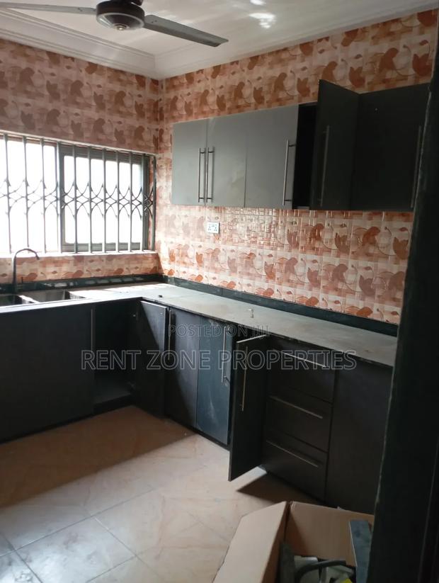2bdrm Apartment in Rent Zone Properties, Ofankor for rent · Photo 8