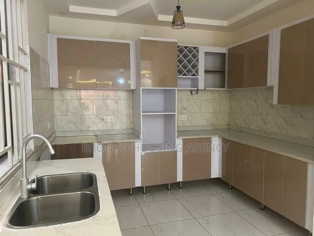 4bdrm House in Bronko Housing, Baatsona Total for rent · Photo 2