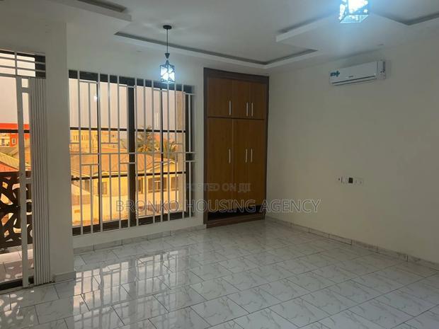 4bdrm House in Bronko Housing, Baatsona Total for rent · Photo 4