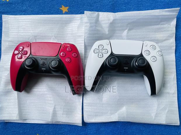 Ps5 Original Dual Sense Controllers Available Uk Use · Photo 1