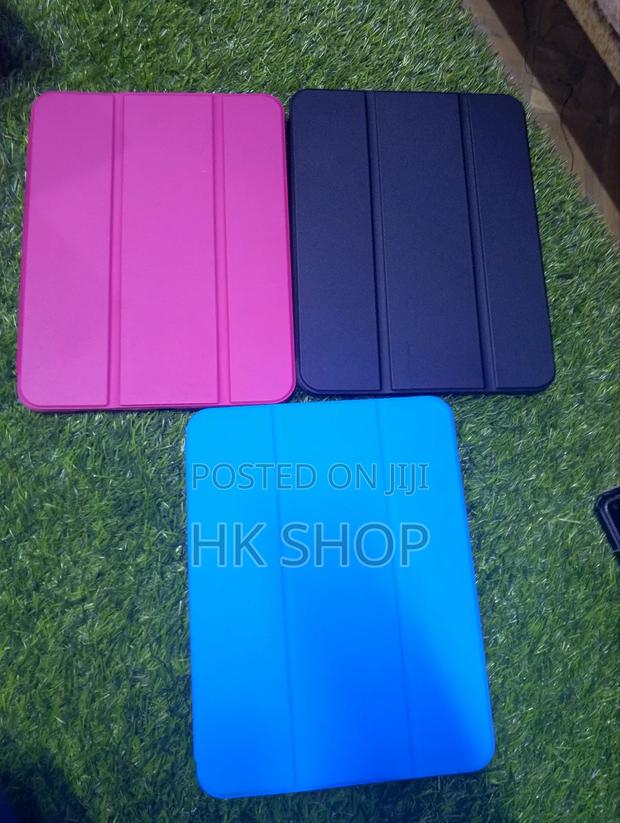 iPad 10th Generation Case Pink, Black and Blue Color · Photo 1