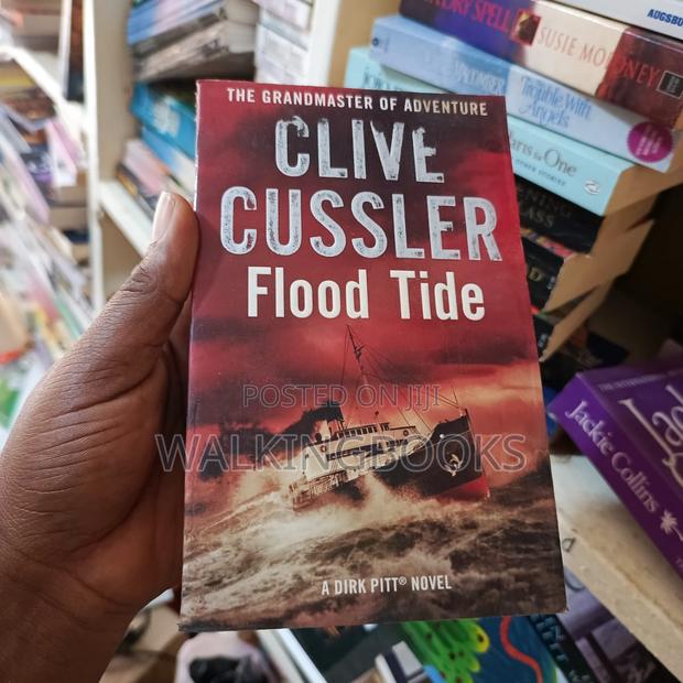Flood Tide by Clive Cussler · Photo 1