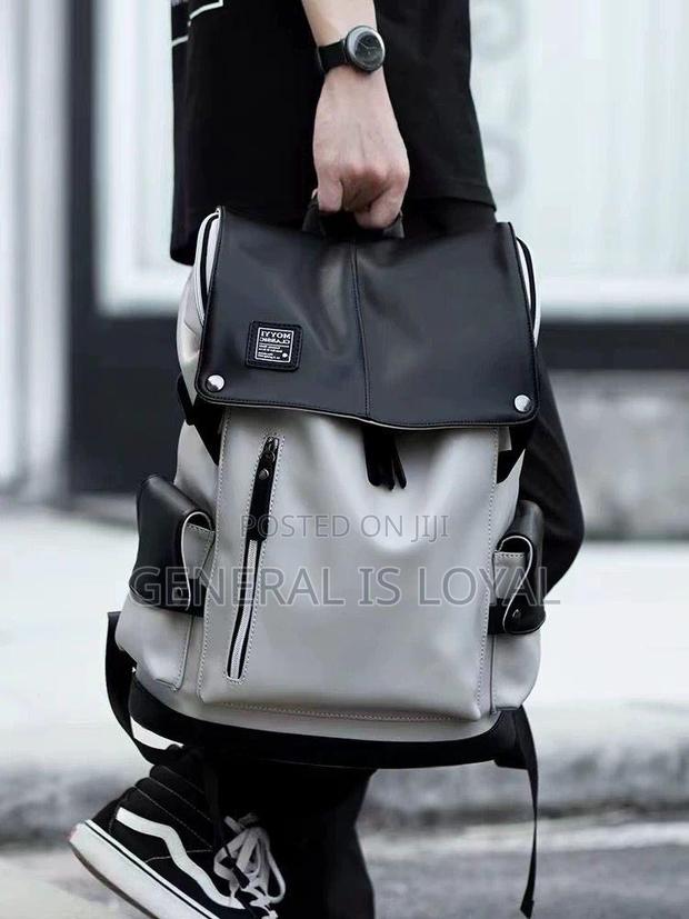 Waterproof Backpack · Photo 2