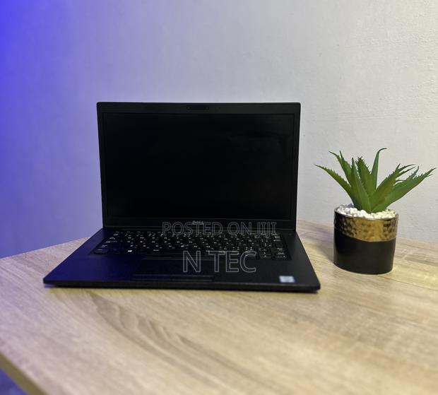 Laptop Dell Latitude 7480 8GB Intel Core I5 SSD 256GB · Photo 2