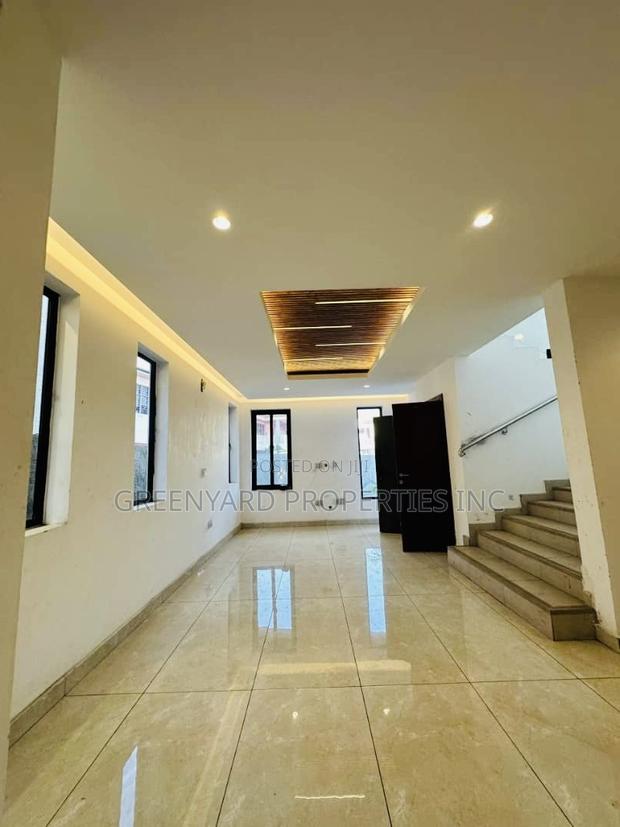 3bdrm House in Botwe for sale · Photo 3