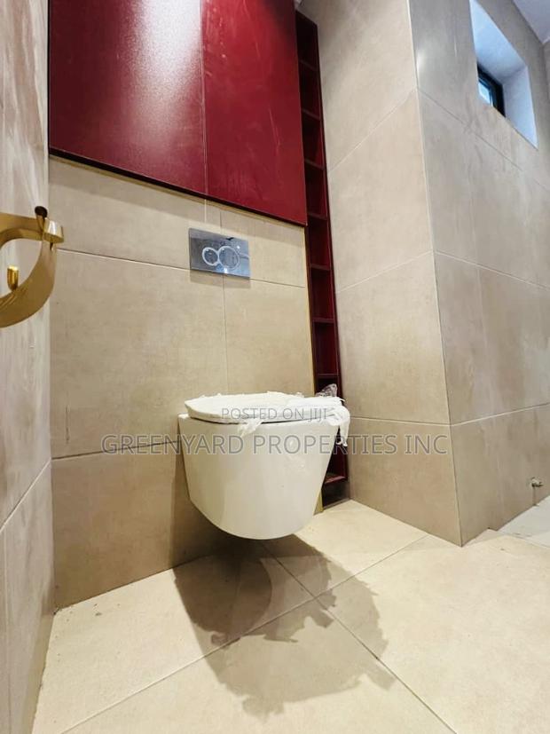 3bdrm House in Botwe for sale · Photo 6