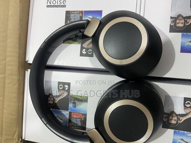 Wireless Active Noise Cancelling Headphone · Photo 5