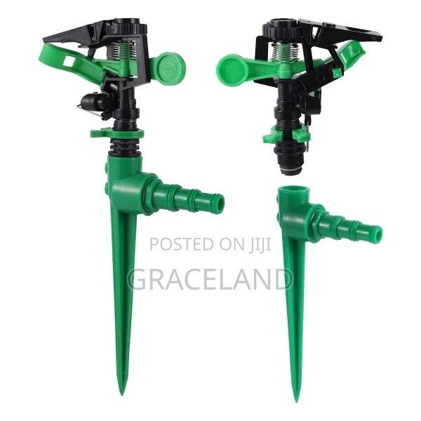 Adjustable Impact Sprinkler With Rotating Jet Sprinkler · Photo 2