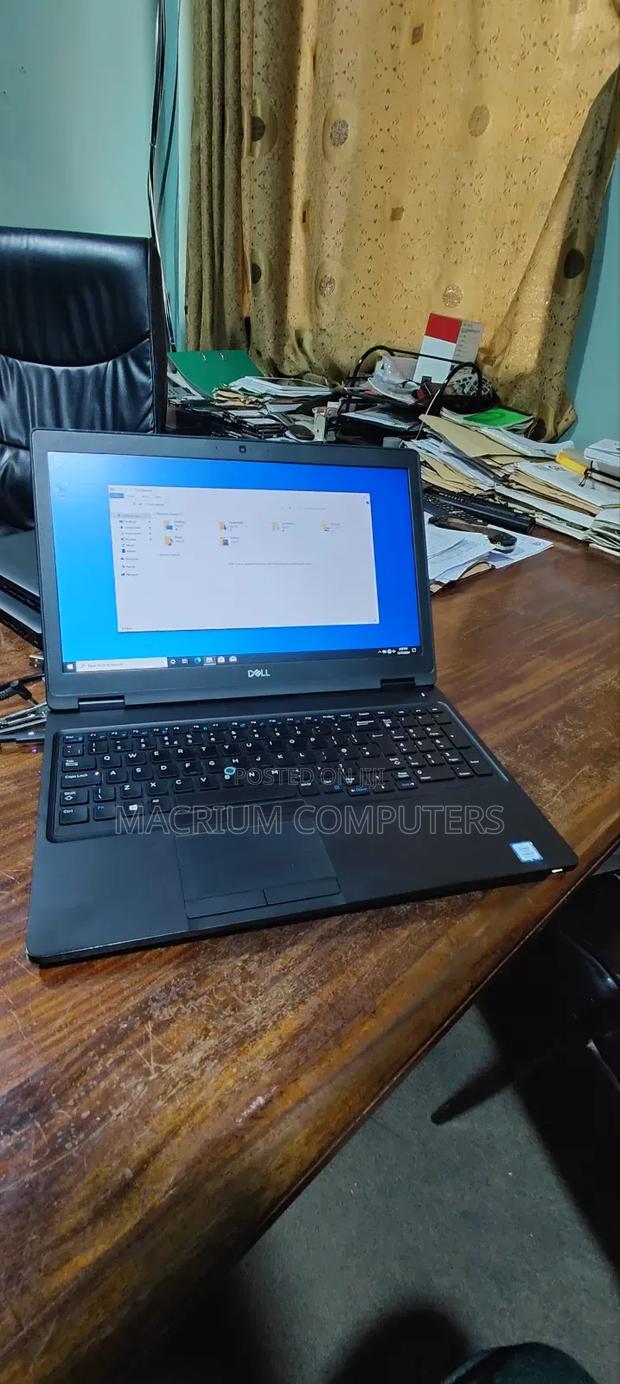 Laptop Dell Latitude 5590 8GB Intel Core I5 SSD 256GB · Photo 6