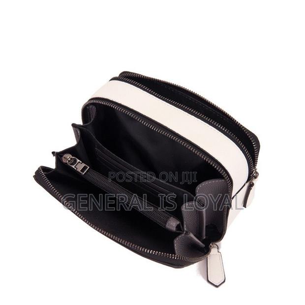 Zara Side Bag/ Mix Colors · Photo 3