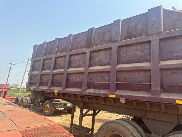 Semi Trailer Tipper Bucket · Photo 3