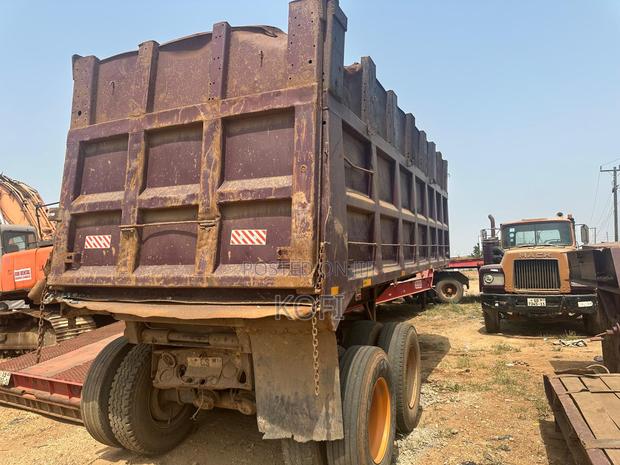 Semi Trailer Tipper Bucket · Photo 6