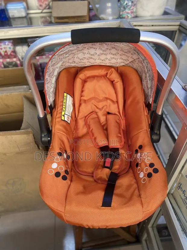 Baby’S Car Seat Carrier · Photo 4