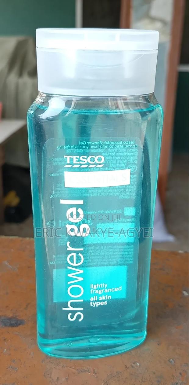 Tesco Essentials Shower Gel Lightly Fragranced 300ml · Photo 1