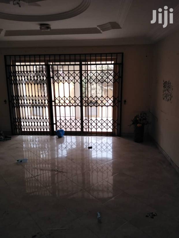 5bdrm House in Ben Properties, Ga East Municipal for rent · Photo 3
