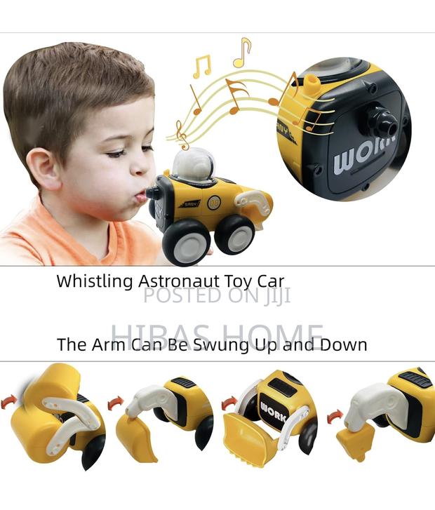 Whistle Press Car Astronaut Toy Push Car · Photo 6
