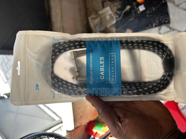 L Shaped. Jack to Jack Cable · Photo 1