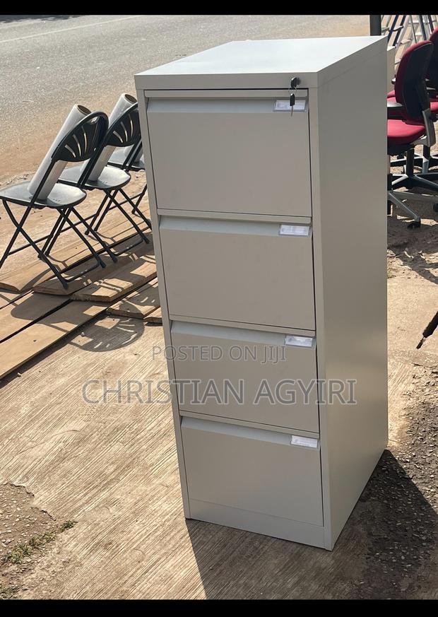 Office/ File Cabinet/ Drawers · Photo 3