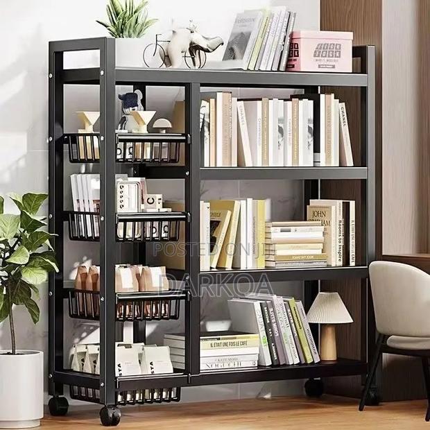 Metal Kitchen Rack/Book Shelf · Photo 2