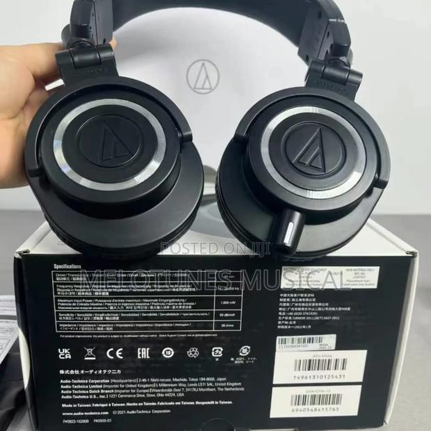 Audio-Technica Ath-M50x Professiona Studio Monitor Headphone · Photo 3