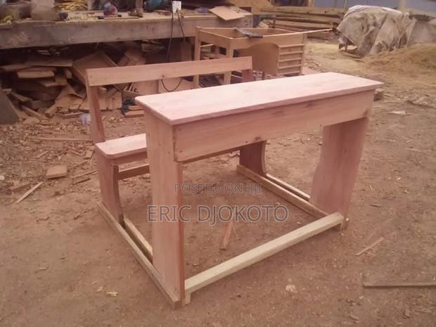 Double Desk · Photo 1