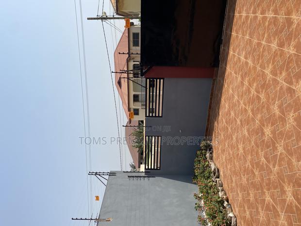 3bdrm Block of Flats in East Legon Ogbojo for sale · Photo 4