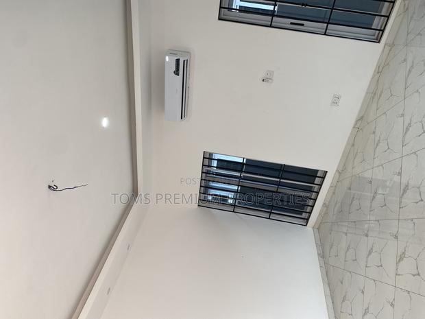 3bdrm Block of Flats in East Legon Ogbojo for sale · Photo 5
