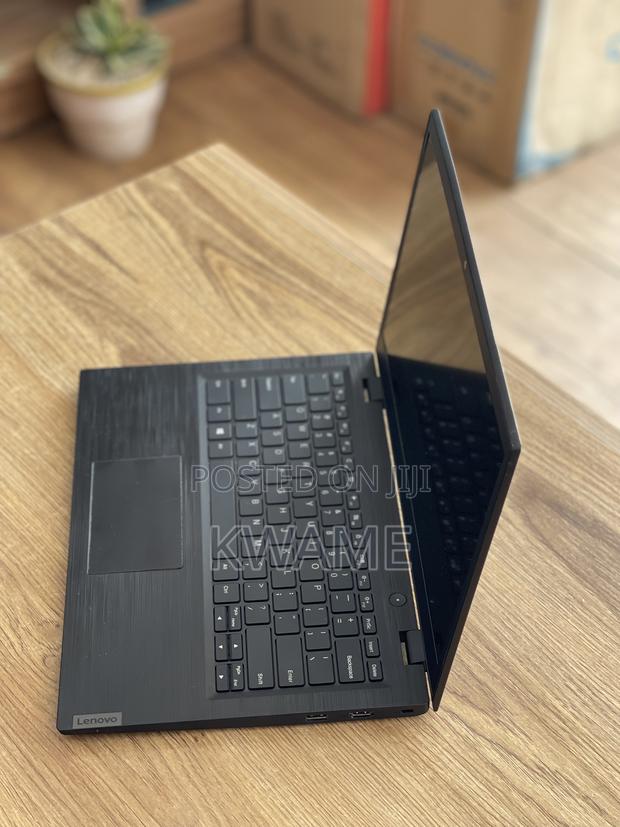 Laptop Lenovo 4GB AMD A6 SSD 256GB · Photo 1