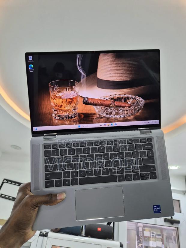 Laptop Dell Latitude 9520 16GB Intel Core I7 SSD 256GB · Photo 1