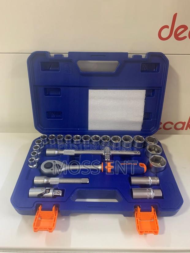 25 PCS 1/2" Socket Set - Wst2d25 · Photo 1