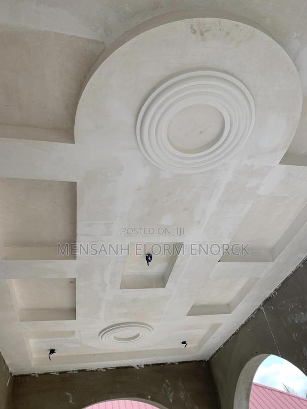 We Are A Good Company Workers Construction.Pop , Tiler , · Photo 2