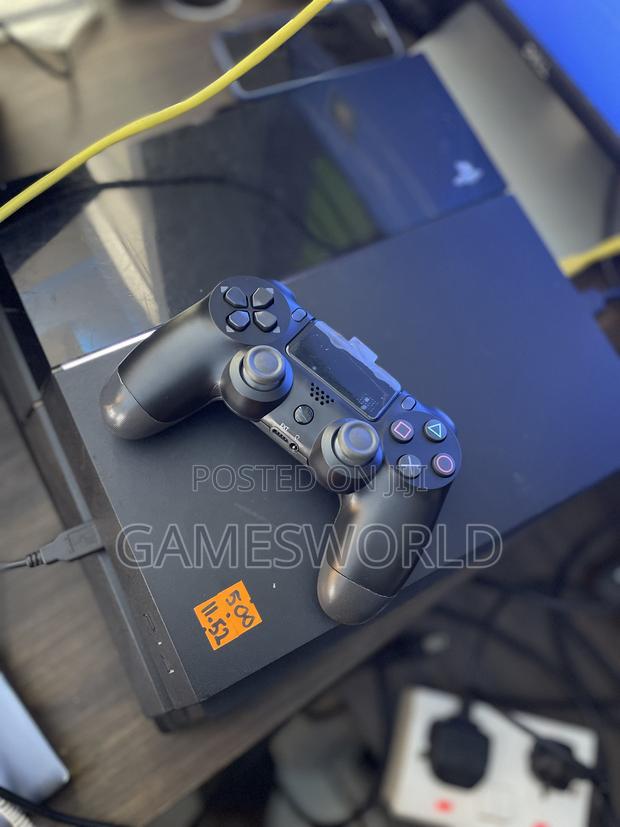 Ps4 Standard | Jailbreak | With 7 Games of Your Choice | Uk Used · Photo 4