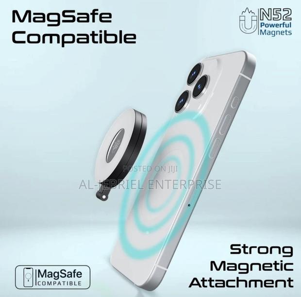 Lromate Maghalo LED Light + Magsafe Compatible Phone Mount · Photo 3