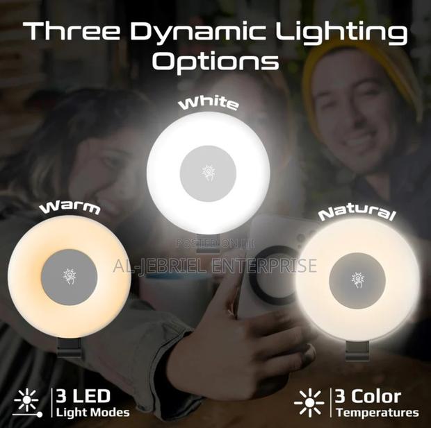 Promate Lightweight LED Light With Compatible Phone Mount · Photo 1