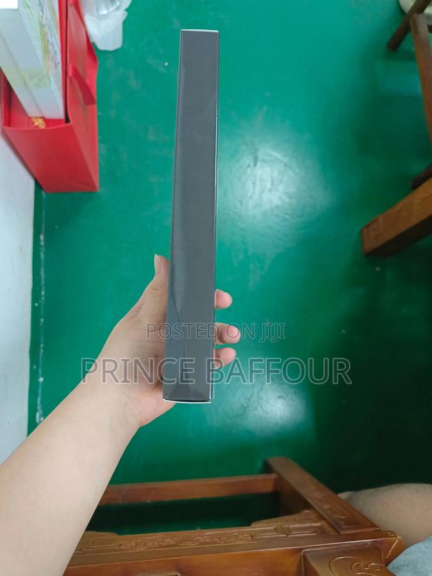 Headphones Stand / Headset Stand · Photo 3