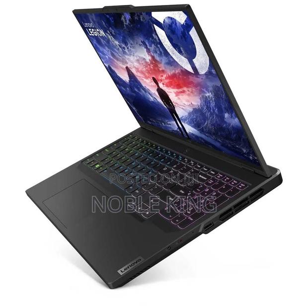 New Laptop Lenovo Legion 5 32GB Intel Core I9 SSD 1T · Photo 2