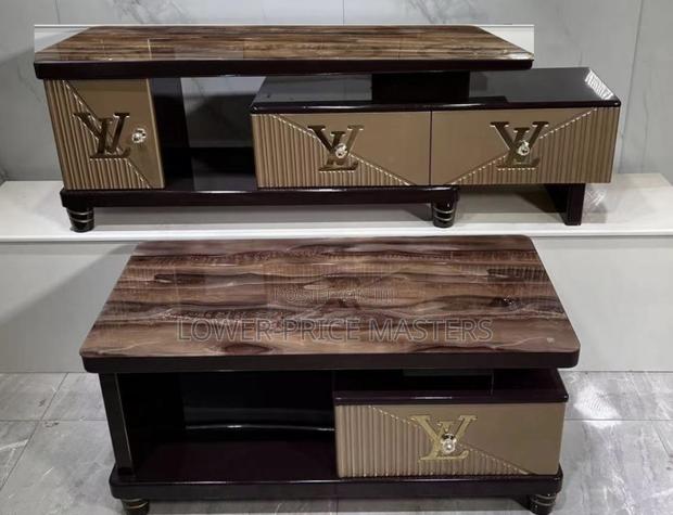 Tv Stand and Center Table New · Photo 1