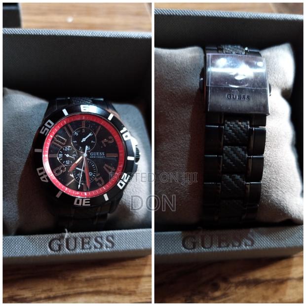 Guess Chronograph Carbon Fibre Watch · Photo 2