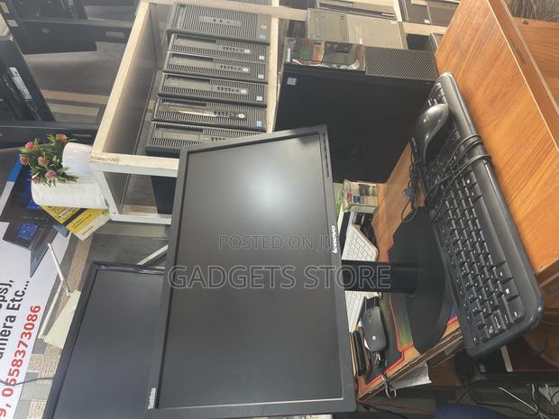 Desktop Computer Lenovo S510 SFF 8GB Intel Core I3 HDD 500GB · Photo 1