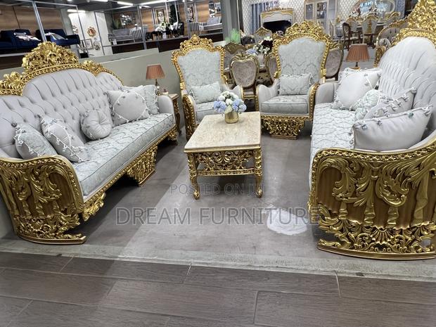 Luxury Royal Sofa Set · Photo 1