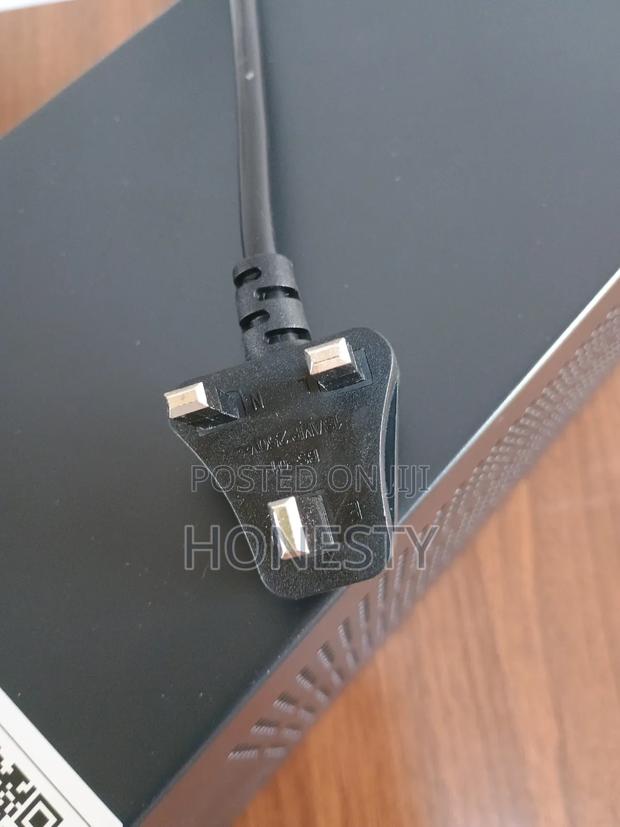 Cwups 2000va Ups Battery Uninterruptible Power Supply for PC · Photo 3