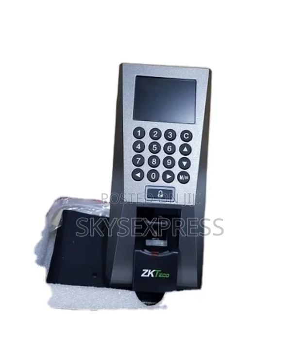 Zkteco F18 Access Control/Attendance Machine · Photo 1