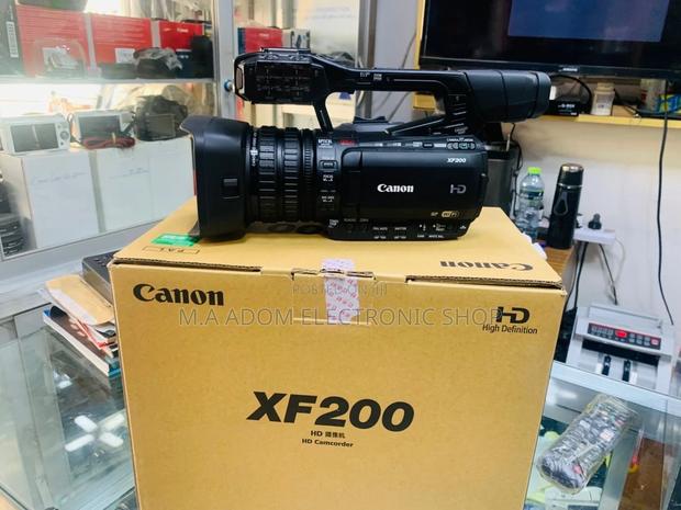 Canon XF200: Capture Your World With Professional Quality · Photo 1