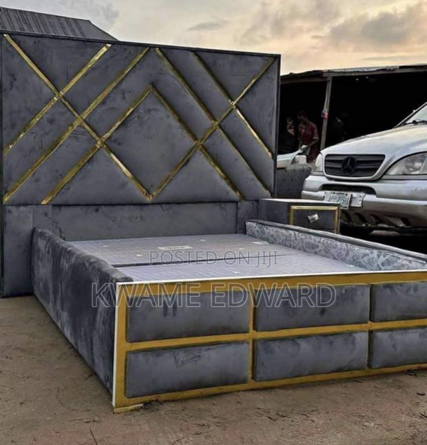 Queen Size Bed and Drawer