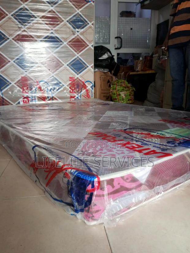 Double Size Mattress 6inches Thick · Photo 1